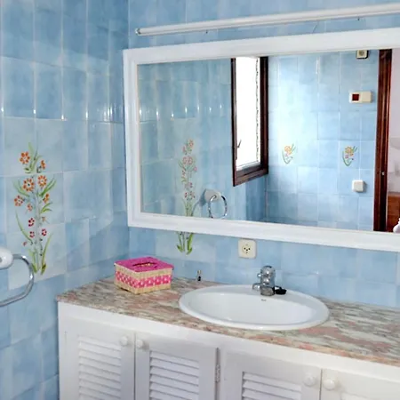 Villa With 3 Bedrooms In Puerto Luz With Private Pool And Furnished Garden 2 Km From The Beach 빌라 아다이아 항구